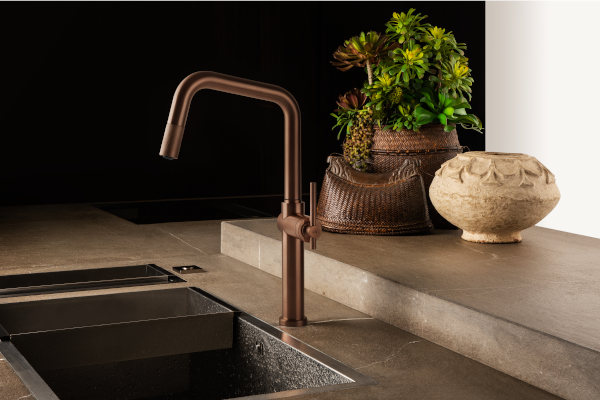 Bateria kuchenna z wyciąganą wylewką Gessi Habito Miedź szczotkowana PVD 60652.708
